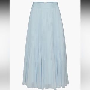 NWT Aritzia Wilfred Twirl MIDI Skirt in Snowmelt Blue
